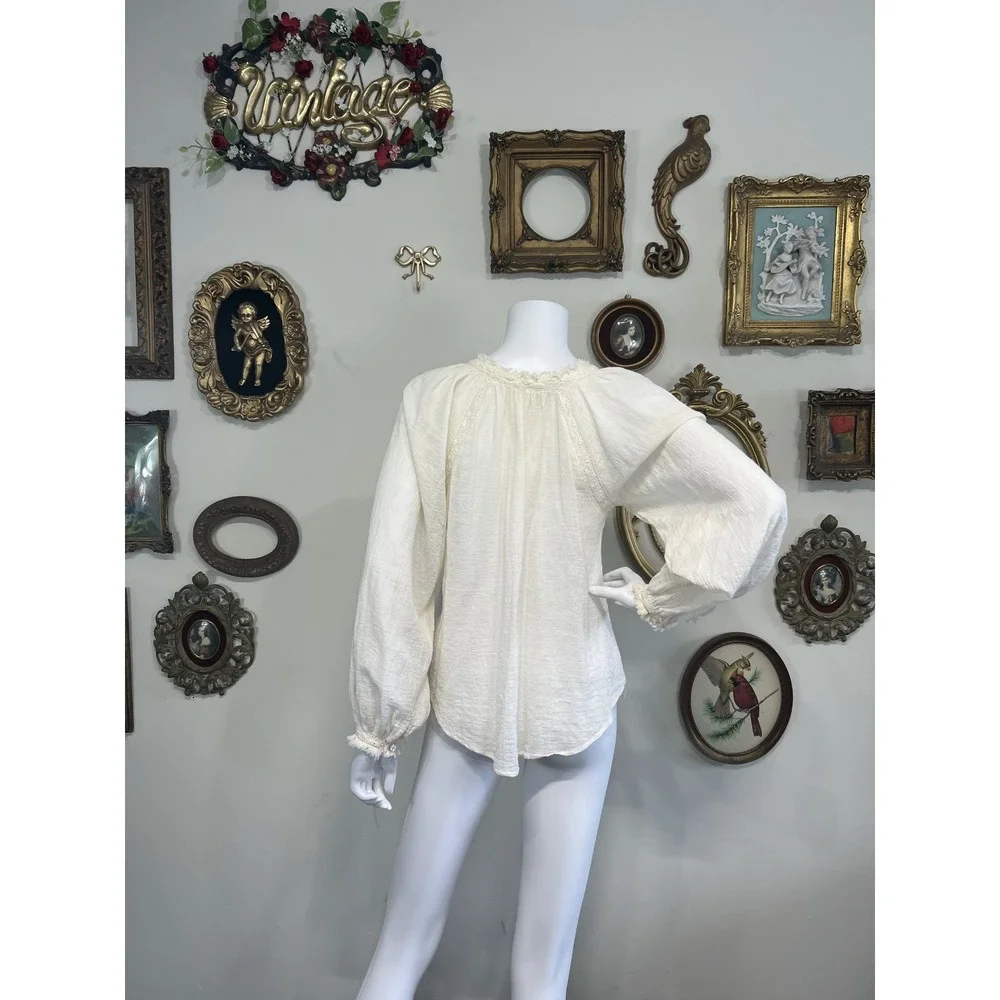 Free People Cream Embroidered Lace Inset peasant Blouse XS